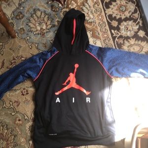 Jordan hoodie therma fit Children’s XL